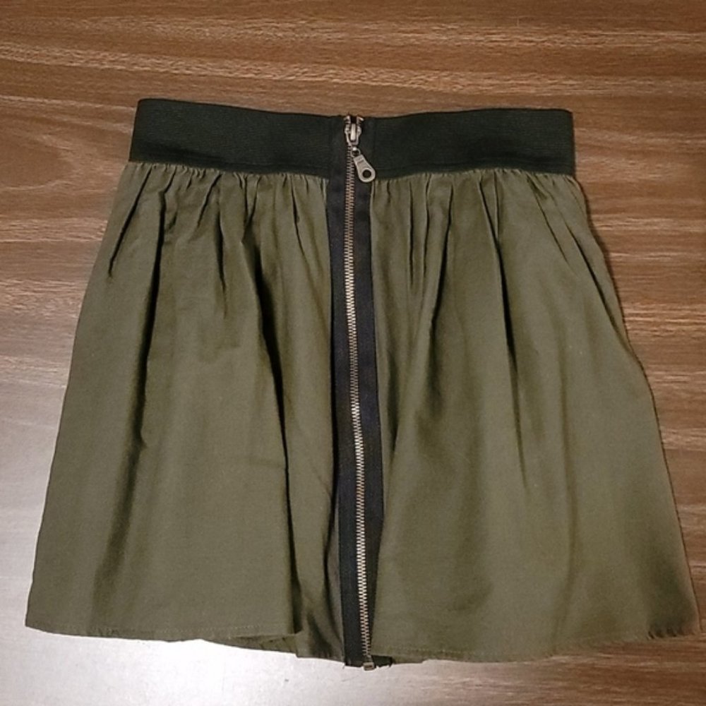 Forever 21 Zip Front Mini Skirt